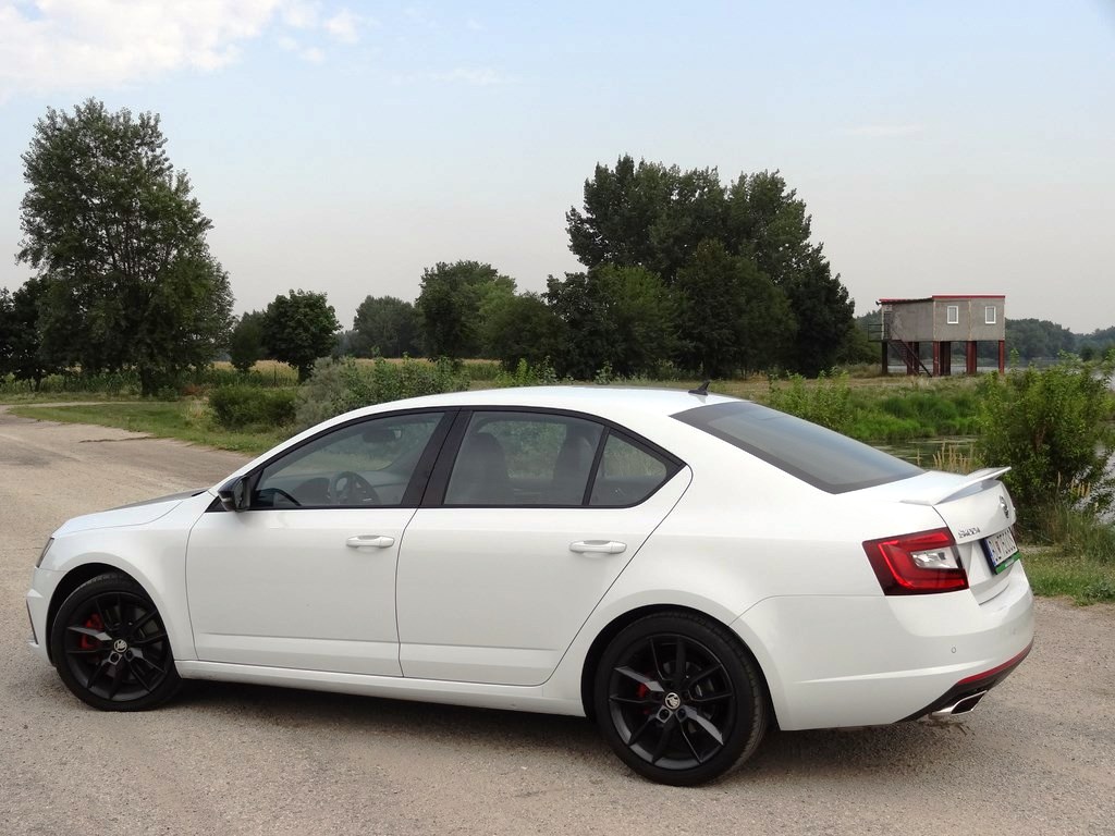 Škoda Octavia 2.0 TDI vs. RS 2.0 TSI DSG