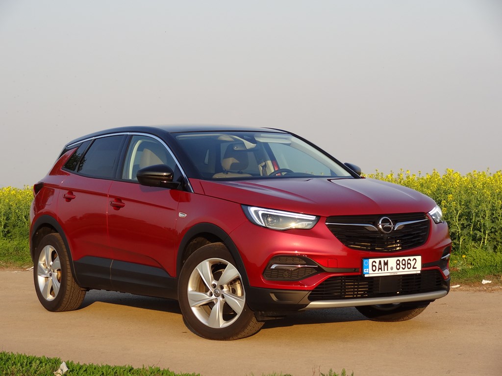 Opel Grandland X 1.2 TURBO AT