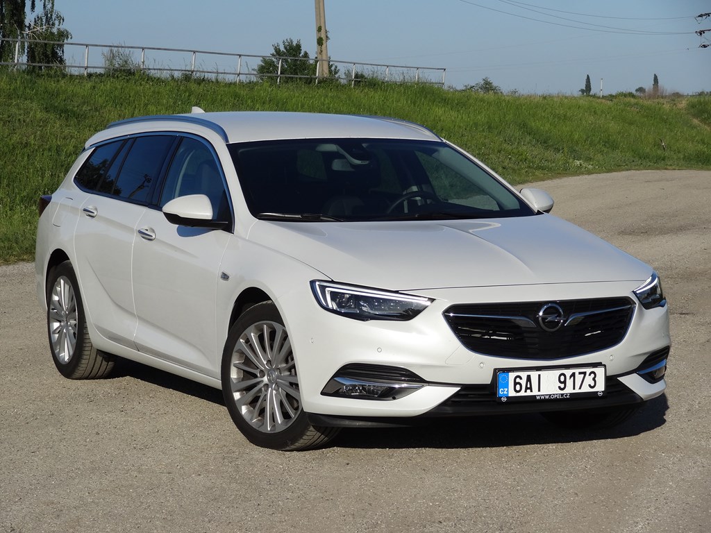 Opel Insignia ST 2.0 CDTI