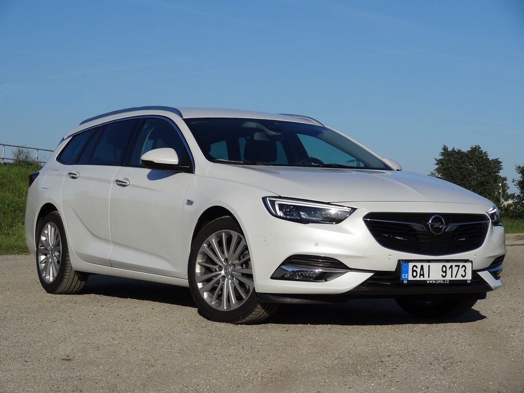 Opel Insignia ST 2.0 CDTI