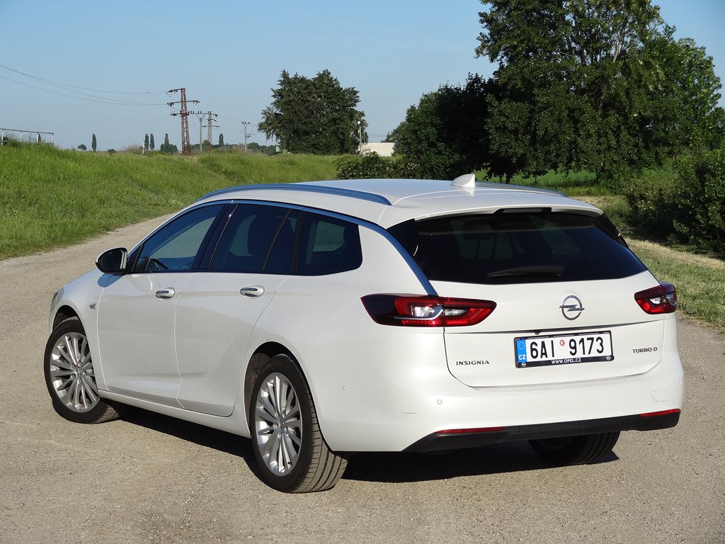 Opel Insignia ST 2.0 CDTI