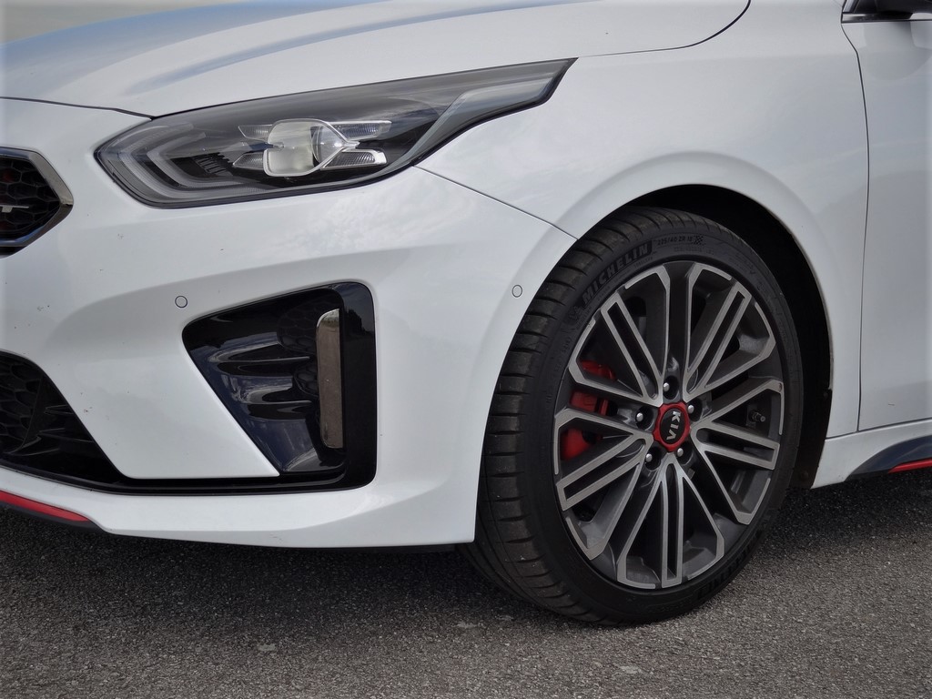 Kia ProCeed GT 1.6 T-GDi 7DCT