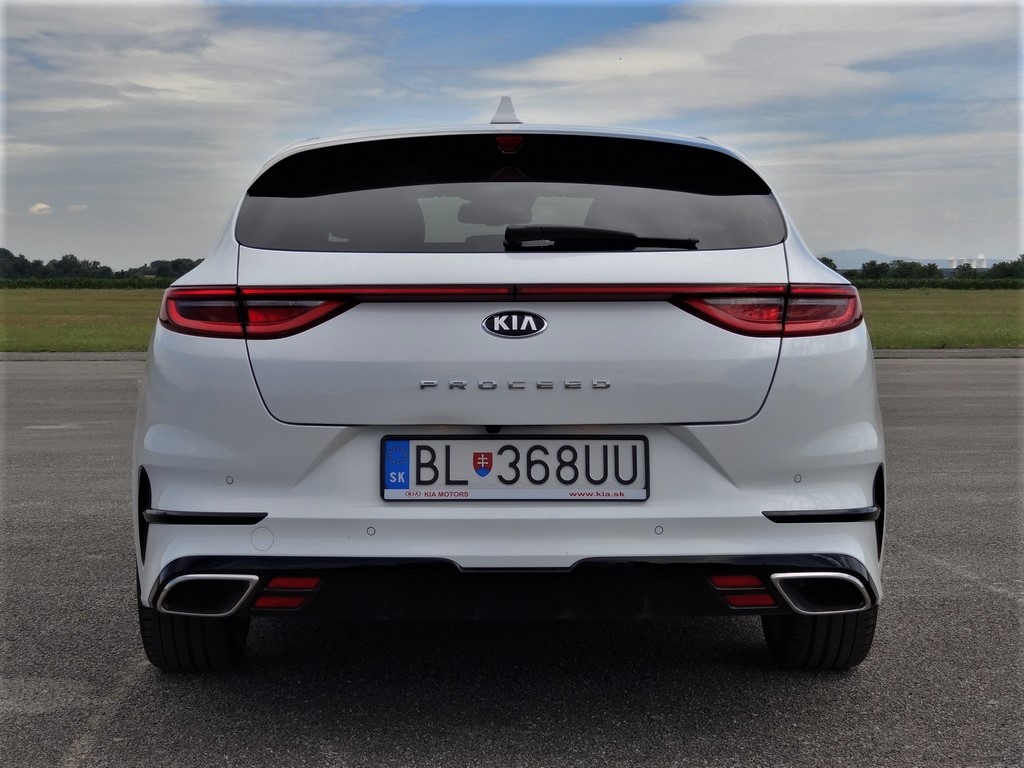 Kia ProCeed GT 1.6 T-GDi 7DCT