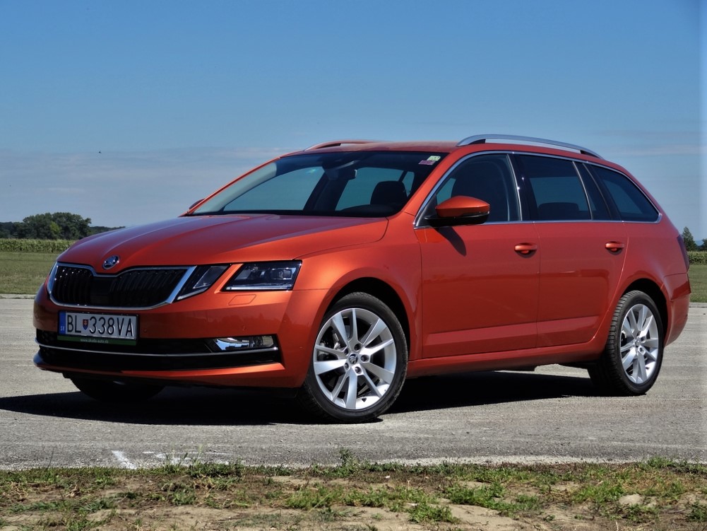 Škoda Octavia Combi 2.0 TSI DSG