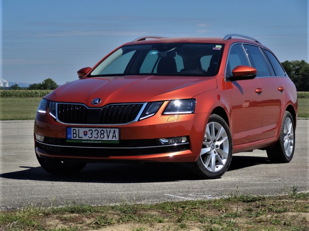 Škoda Octavia Combi 2.0 TSI DSG