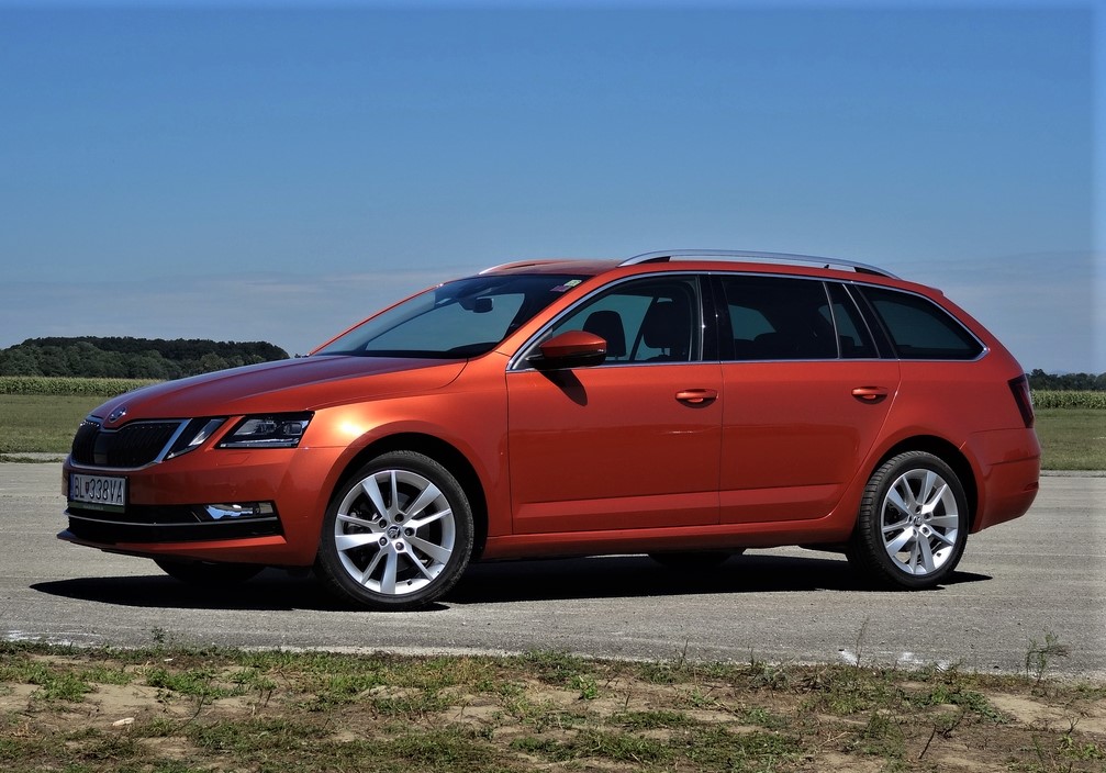 Škoda Octavia Combi 2.0 TSI DSG