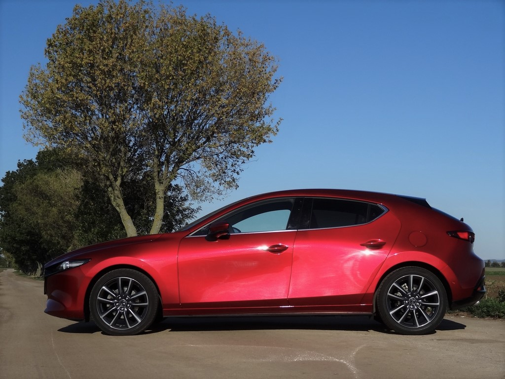 Mazda3 2.0 Skyactiv-G122