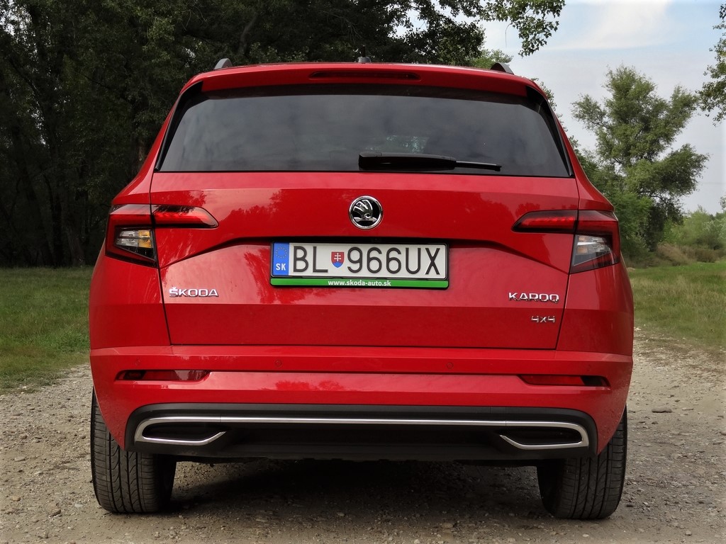 Škoda Karoq 2.0 TSI DSG 4x4 Sportline