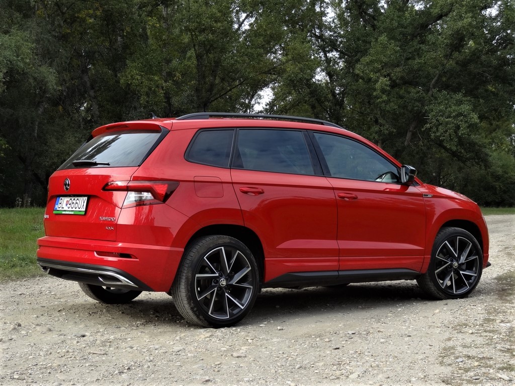 Škoda Karoq 2.0 TSI DSG 4x4 Sportline