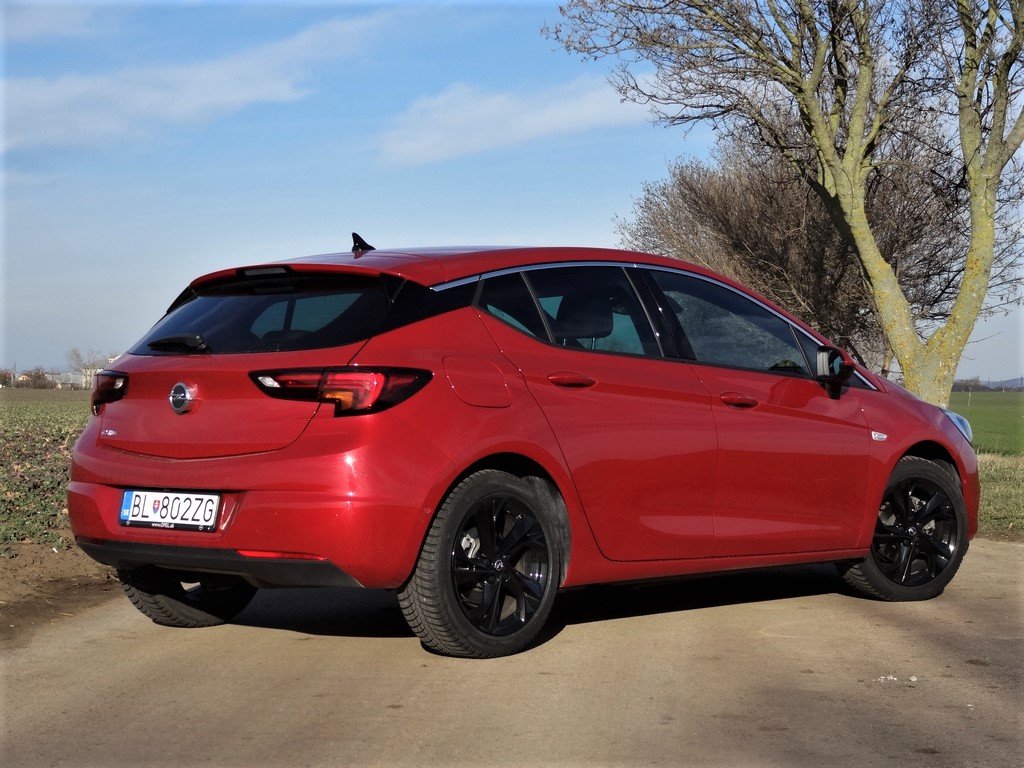 Opel Astra 1.4 Turbo CVT