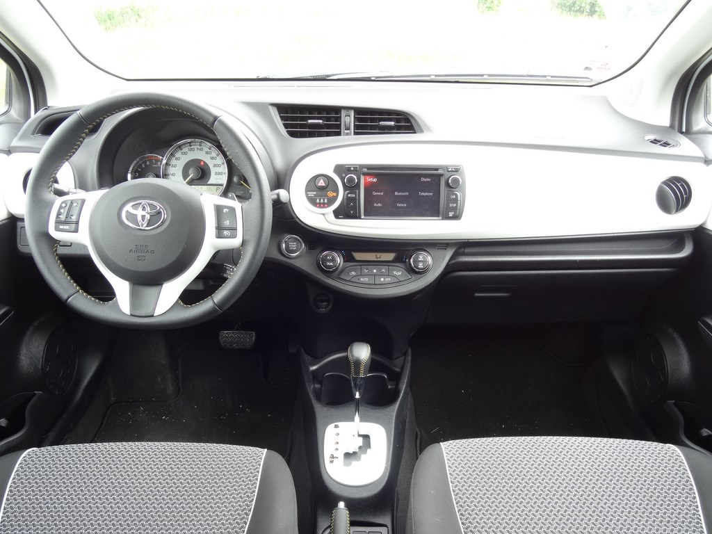 Toyota Yaris 1.33 Dual VVT-i MultidriveS