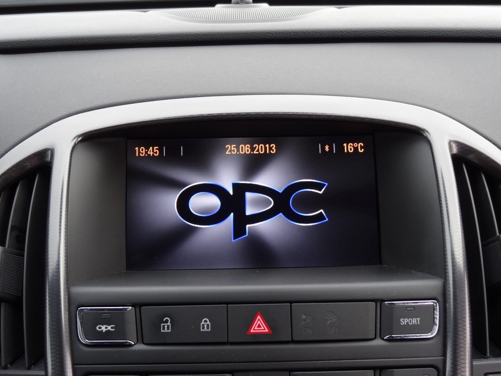 Opel Astra OPC 2.0 Turbo